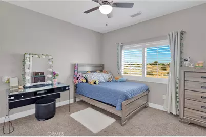 18237 Valencia Street, Hesperia, CA 92345 - Photo 27