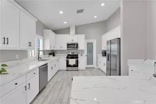 18237 Valencia St, Hesperia, CA 92345 - Photo 11