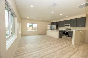 8189 Aventus Ln, Fontana, CA 92335 - Photo 9
