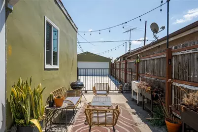 3432 Arlington, Los Angeles, CA 90018 - Photo 3