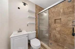 11960 Vivienda Ct, Grand Terrace, CA 92313 - Photo 19