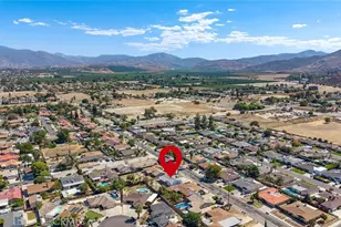 42118 Mayberry, Hemet, CA 92544 - Photo 41
