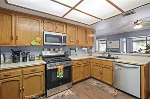 8658 Buena Vista, Hesperia, CA 92344 - Photo 5