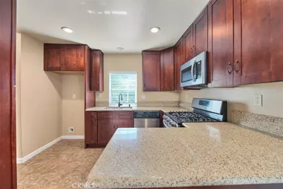 1417 Fox Run, Corona, CA 92882 - Photo 15