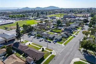 560 N 2nd St, Colton, CA 92324 - Photo 9