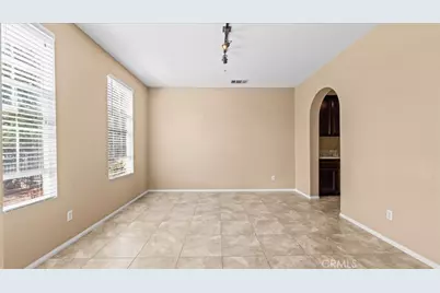15876 Parkhouse, Fontana, CA 92336 - Photo 5