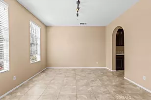 15876 Parkhouse, Fontana, CA 92336 - Photo 5