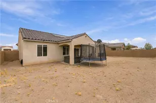 12197 Deborah, Victorville, CA 92392 - Photo 27