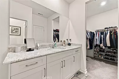 12197 Deborah, Victorville, CA 92392 - Photo 17