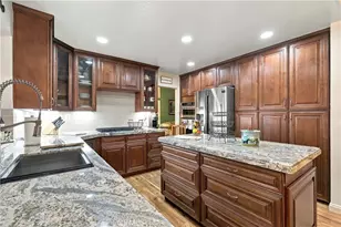 2215 Calle Margarita, San Dimas, CA 91773 - Photo 35