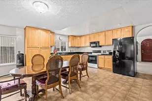16559 Ember Glen Rd, Hacienda Heights, CA 91745 - Photo 9
