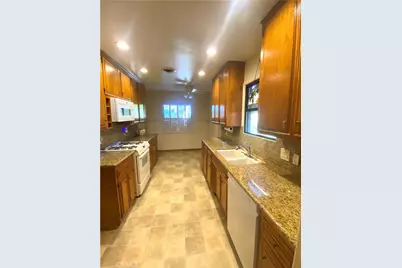 651 S Albertson, Covina, CA 91723 - Photo 5