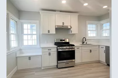 8718 Cimarron Street, Los Angeles, CA 90047 - Photo 9