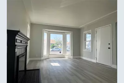 8718 Cimarron Street, Los Angeles, CA 90047 - Photo 5