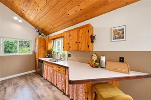 9333 Canyon, Forest Falls, CA 92339 - Photo 15