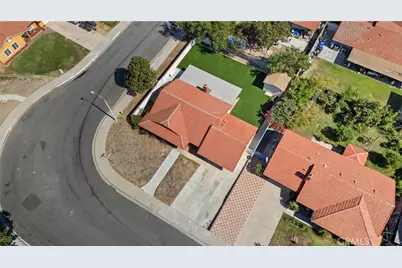 909 S Vine Avenue, Bloomington, CA 92316 - Photo 31