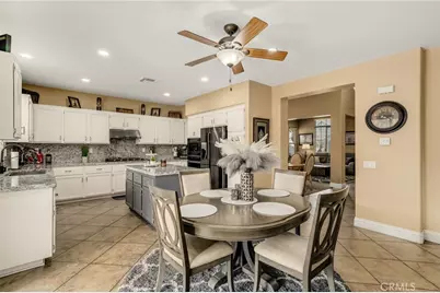 6363 Plum Avenue, Jurupa, CA 92880 - Photo 9