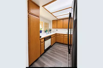 10050 1/2 Base Line Road, Rancho Cucamonga, CA 91701 - Photo 7