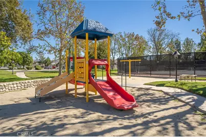 3651 Country Oaks Loop #B, Ontario, CA 91761 - Photo 23