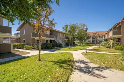 3651 Country Oaks Loop #B, Ontario, CA 91761 - Photo 19