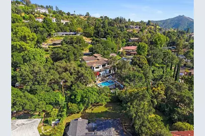 921 Monarch, La Canada Flintridge, CA 91011 - Photo 59
