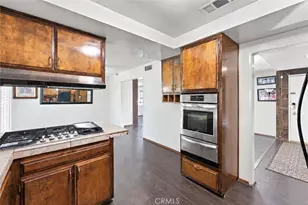 12438 Catalpa Ave, Chino, CA 91710 - Photo 15