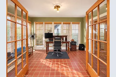 817 E Pasadena, Pomona, CA 91767 - Photo 7