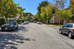 8730 Beckenham, Inglewood, CA 90305 - Photo 5