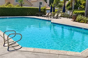 8730 Beckenham, Inglewood, CA 90305 - Photo 9