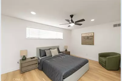 160 Yorktown, Costa Mesa, CA 92626 - Photo 19