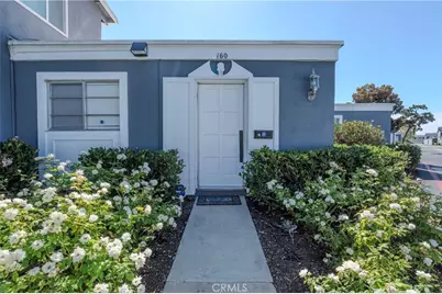 160 Yorktown, Costa Mesa, CA 92626 - Photo 3