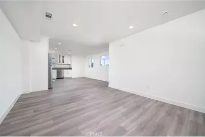 6837 N Haskell Avenue, Van Nuys, CA 91406 - Photo 13