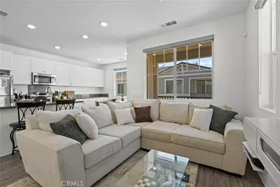 16621 Wyndham Ln #12, Fontana, CA 92336 - Photo 7