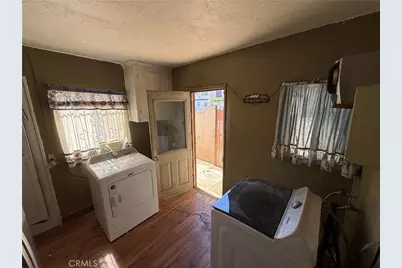 3134 West 68th Street, Los Angeles, CA 90043 - Photo 23