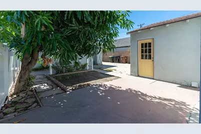 520 E Adele, Anaheim, CA 92805 - Photo 21