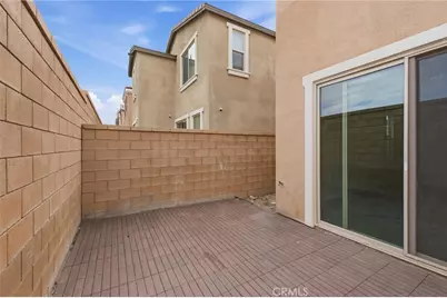 16058 Pesaro, Fontana, CA 92336 - Photo 37