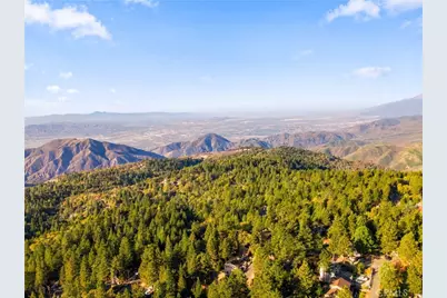 31136 Mountain Oak Drive, Running Springs, CA 92382 - Photo 15