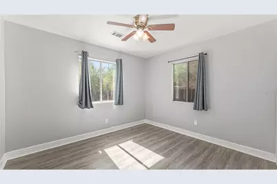 863 W 20th Street, San Bernardino, CA 92405 - Photo 17