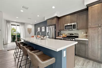 805 E South Street, Anaheim, CA 92805 - Photo 15
