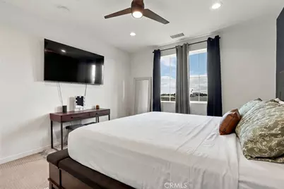 805 E South Street, Anaheim, CA 92805 - Photo 23