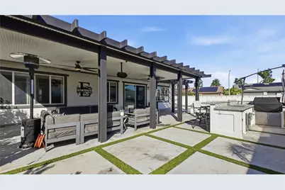 7088 Stockton, Corona, CA 92880 - Photo 5