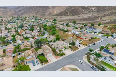 12043 Redwood, Fontana, CA 92337 - Photo 39
