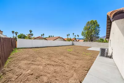7566 Bonita, Highland, CA 92346 - Photo 41