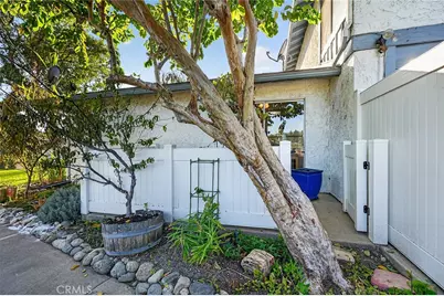 853 W 13th #1, Azusa, CA 91702 - Photo 25