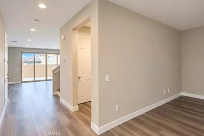 11542 Gayneswood, Victorville, CA 92392 - Photo 5