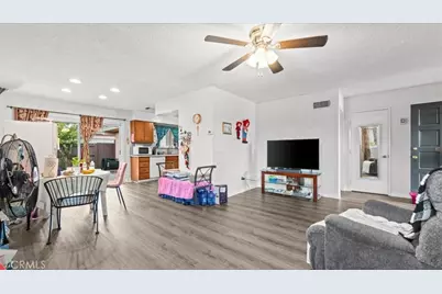 619 S Palm #E, Hemet, CA 92543 - Photo 5