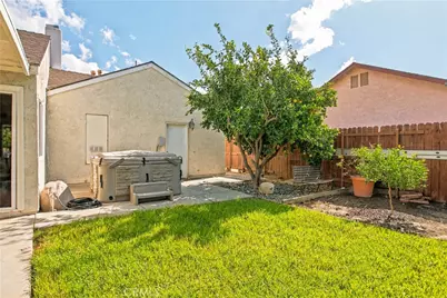 850 N Wisteria Avenue, Rialto, CA 92376 - Photo 25