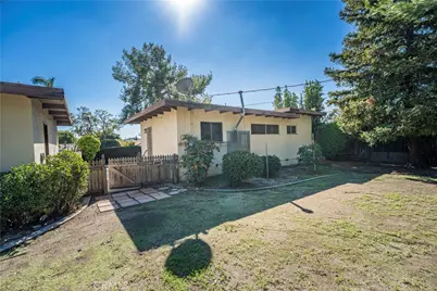 643 E Foothill Boulevard, Glendora, CA 91741 - Photo 25