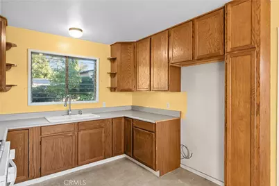643 E Foothill Boulevard, Glendora, CA 91741 - Photo 9