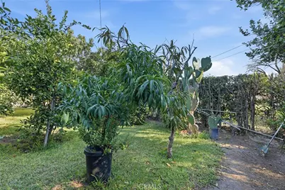 1628 Arroyo, Pomona, CA 91768 - Photo 35
